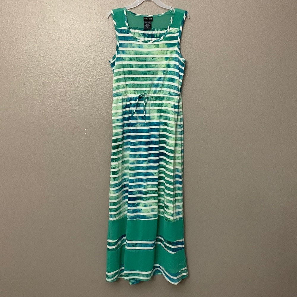Paper doll girl green maxi dress, size 16.